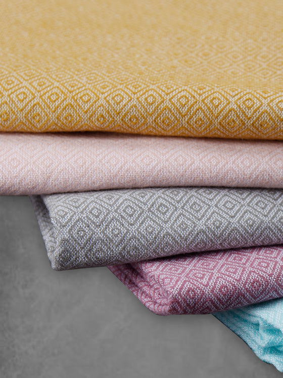 100% Cotton Fast Absorbent Diamond Design Colour Bath Towel 1053