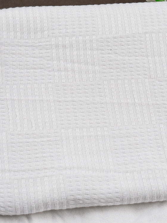 100% Cotton Signature Waffle Design White Bath Towel 1050