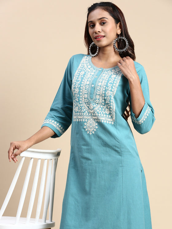 Cotton Embroidered Round Neck Straight Cut Green Kurti EK23