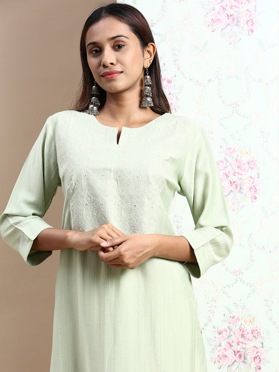 Cotton Embroidered Round Neck Straight Cut Green Kurti EK36