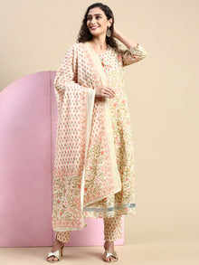  Beautiful Sandal with Green Printed & Embroidered Kurti Set PKS08
