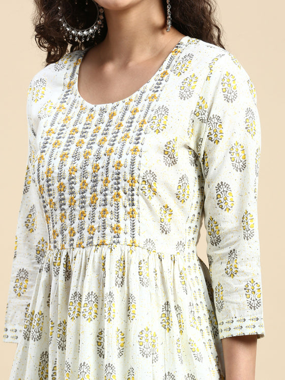 Beautiful Off White Printed & Embroidered Kurti Set PKS01