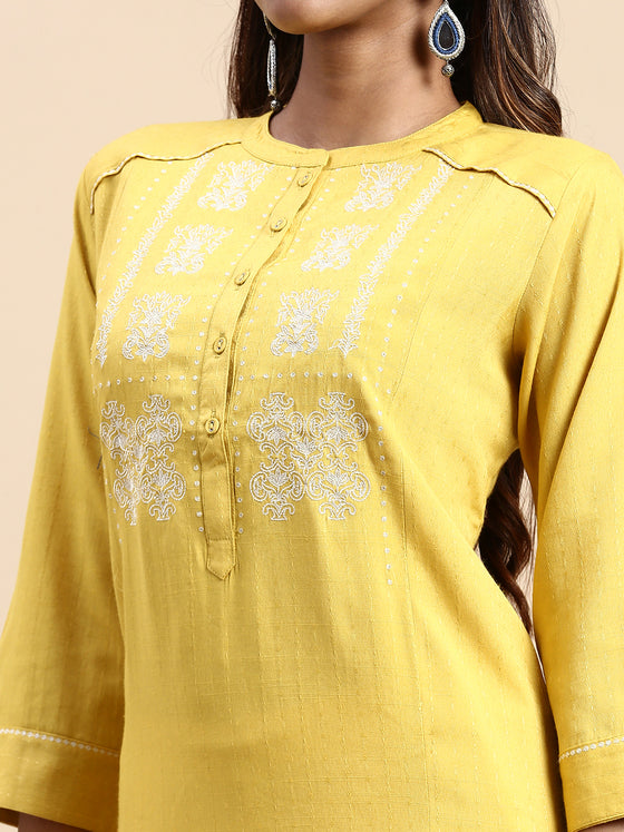 Cotton Embroidered Mandarin Collar Straight Cut Lemon Yellow Kurti EK24