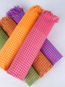  Hero Checks Towel Colour (2 PCs Pack)