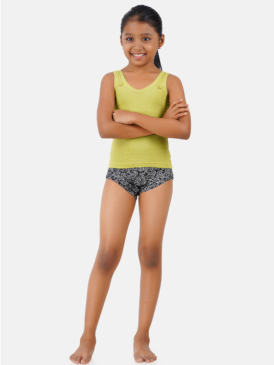 Girl's Printed Panties Lutty Jetty (4 PCs Pack)